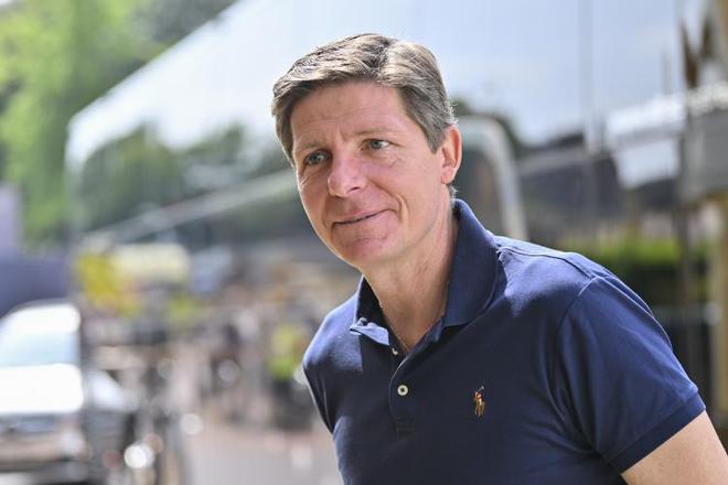 記者：萊比錫選帥考慮格拉斯納、弗蘭克等，非謝周三主帥羅爾首選。