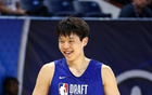 楊瀚森：CBA重對抗，NBA重轉換與進攻節(jié)奏，快速調整！